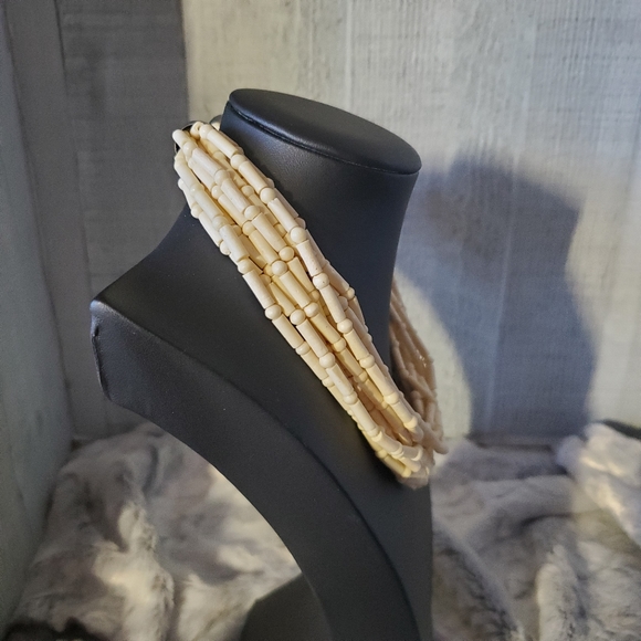 Multi-strand 'Carved Bone' Skeleton Bones Necklace - Picture 8 of 9